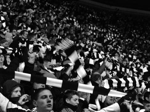 We’re the black and white army! Bring your scarves tonight #dcfcfans! It’s looked fantastic in the past and I’m sure we can make Pride Park Stadium look fantastic tonight! #dcfc