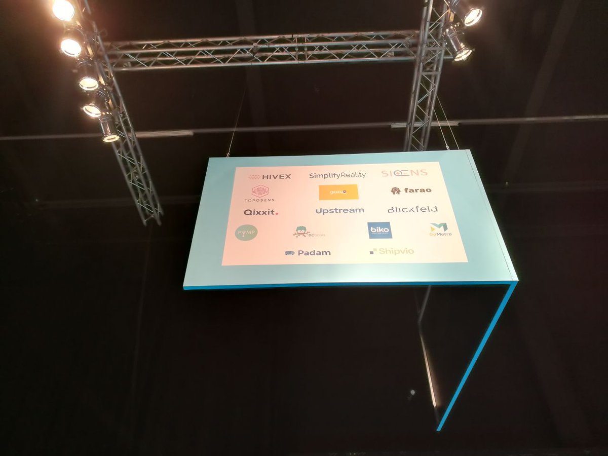 <a href="/MUSTmunich/">THE MUNICH INNOVATION ECOSYSTEM</a> do not miss <a href="/POMPfuel/">POMP</a>'s CEO @naivestartup pitch on stage 1 now! #SmartMobility #must2018 #FuelOnDemand