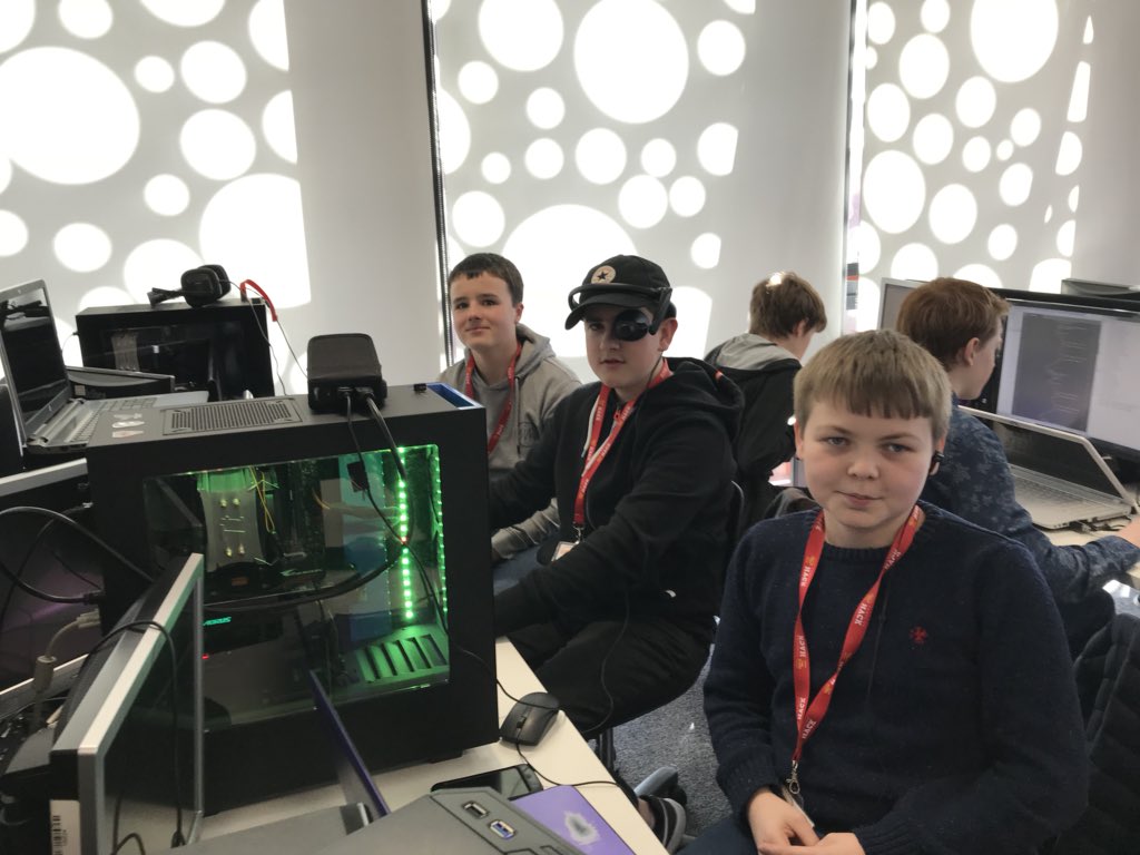 Andy_J77's tweet photo. Ben, Daniel and Curtis (team Sync) from @westhillschool developing a car registration scanning solution with a drone and the @Brother_UK #airscouter #HMD for use in the #police to reduce costs of deploying helicopters #emergencyservices #Hack18 https://t.co/hVpxsFjC2x