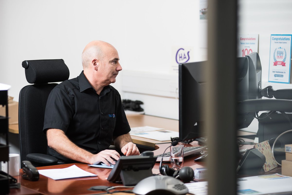 How did we do #Eastbourne? 
Have we carried out works recently at your home or business? Or maybe given you some advice or provided you with a quotation. 

Let us know how we did by leaving a review 🌟
⬇️
buff.ly/2EHoVS5 

#bestofeastbourne #electrician #CustomerService