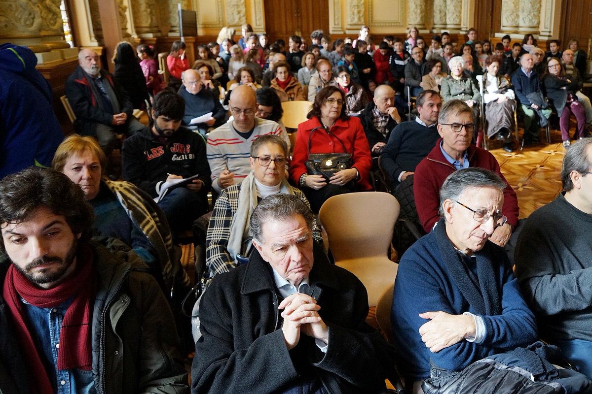 👁‍🗨 <a href="/oscar_puente_/">Óscar Puente</a>:  "El <a href="/AyuntamientoVLL/">Ayto. de Valladolid</a> cierra el año de <a href="/JoseZorrillaVLL/">José Zorrilla</a> la presentación de la edición facsímil de Recuerdos del tiempo viejo"
 
🔴Más información aquí 🔗 owl.li/N4Oo30iwSiw

#Valladolid #Bicentenario #JoséZorrilla #RecuerdosDelTiempoViejo #Memorias