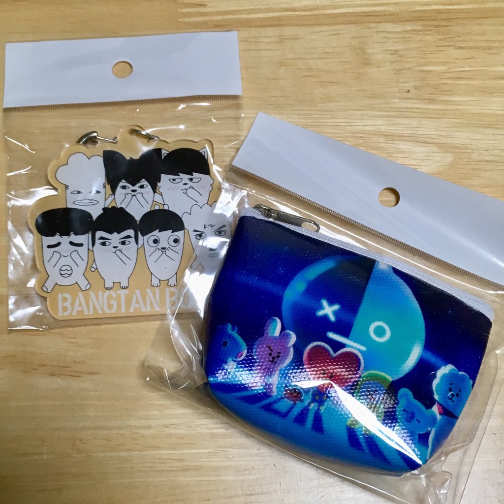 03_Soleil_'s tweet photo. 【ソンムル企画⑦】

ヒプモンキーホルダー＆
BT21ミニポーチ

参加方法▽
✓フォロー＆RT

締切▽
3/2まで
当選者にはDMでご連絡致します。

企画終了後リムられる方は今後ソンムル企画にご参加できませんのでご注意ください。
たくさんのご参加お待ちしております😌💭

#ソンムル企画 https://t.co/OzyUE9FsgR