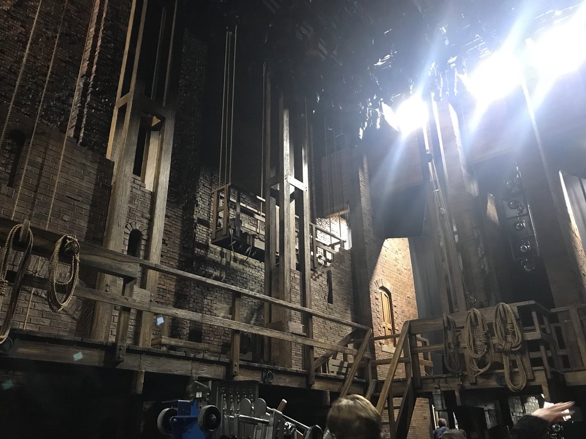 joeflah20's tweet photo. I witnessed an absolute spectacle with my own eyes @HamiltonWestEnd five rows from the front watching some of my musical theatre role models on the same stage @butterworthjack, a million thank yous to @Wjacobs88 for allowing @erinflaherty28 and I backstage once in a lifetime! 💛 https://t.co/2Y5FfGJhkC