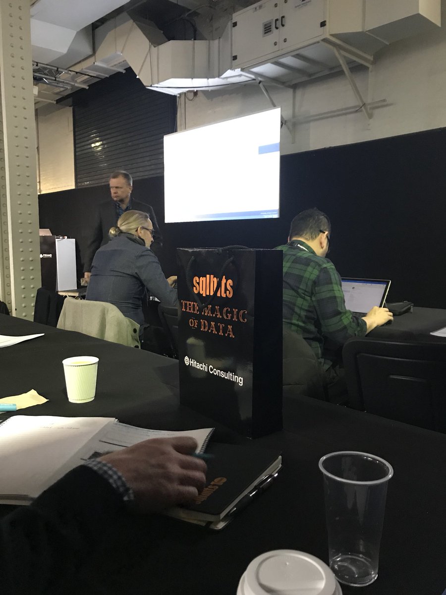 hotsauce_dba's tweet image. Made it to @SQLBits and already really enjoying today&apos;s session on #querystore with @erinstellato #sqlbits #sql