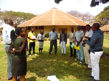 Aflatoun's tweet photo. Our Partner of the week, the #WonaSanana organization from Mozambique, particularly focuses on early childhood development and education. Discover more here> https://t.co/5QwUvARc7K โฆ #financialliteracy #financialempowerment #lifeskills #aflatot #aflatoun #mozambique #SDG4all https://t.co/PsFAf3dNIq