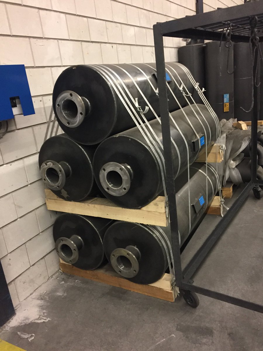 Arjankraijo's tweet photo. Tot slot op bezoek bij #discom #dempers #techniekroute #Alblasserdam. Mooi technisch bedrijf. #leerzaam https://t.co/mw4xVsTW4V