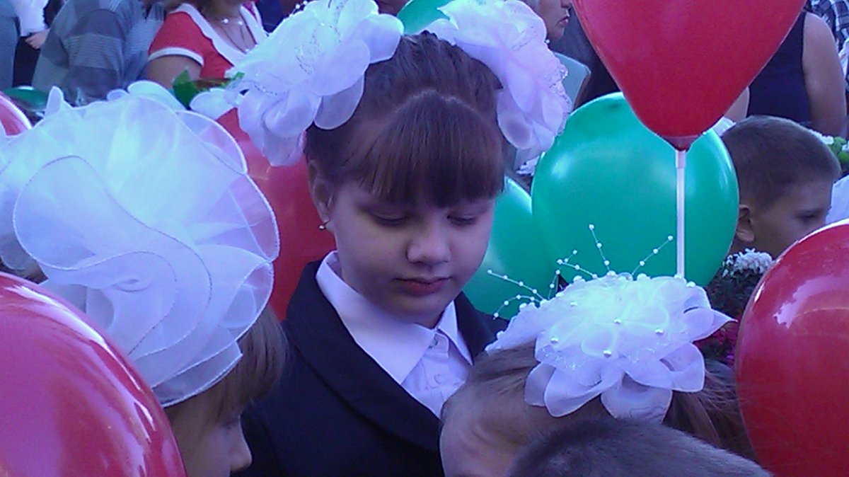 Rufty_Tufty's tweet image. Это Василиса пошла в 1 класс в 2014 году