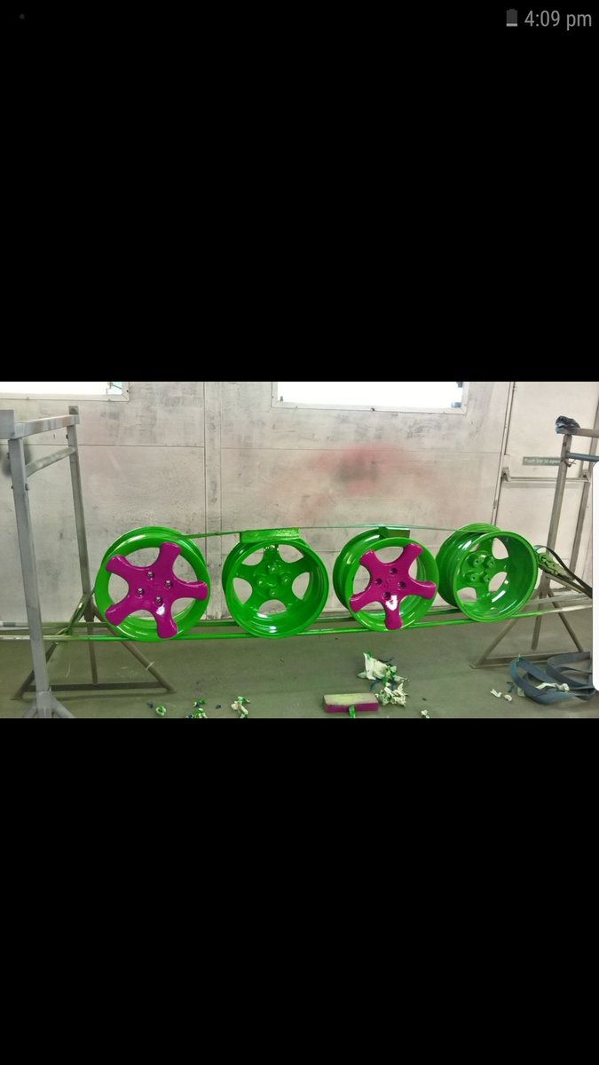 DFS_PAINT's tweet photo. Joker wheels...these are going to look great on a joker themed van that a customer is doing #Joker #OrangeArmy #DFS_PAINT #Purple #green https://t.co/mYDFGiwfJl