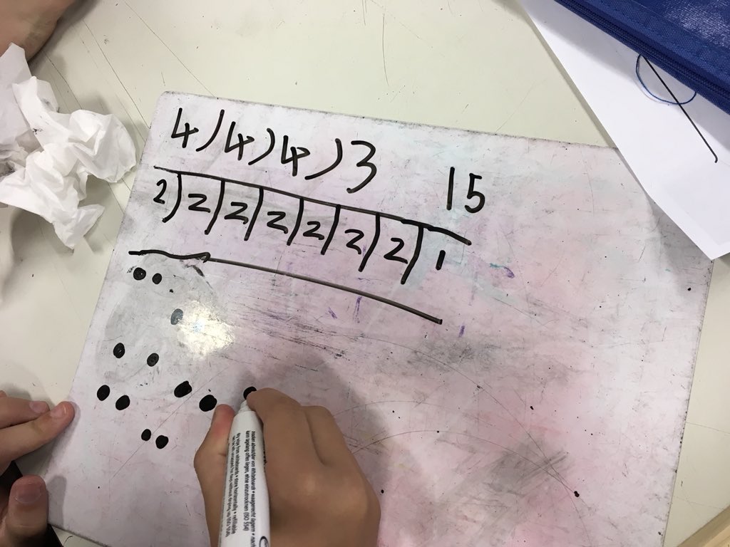 MrRKemp's tweet photo. We played with @SteveWyborney Splats yesterday and today. Ss loved subitising and exploring numbers. I found my own Splat at lawn bowls!

I asked Ss to show their thinking. Good first steps. Ss collaborated naturally and willingly made mistakes. Some volunteered thoughts. https://t.co/ySQSctlTje