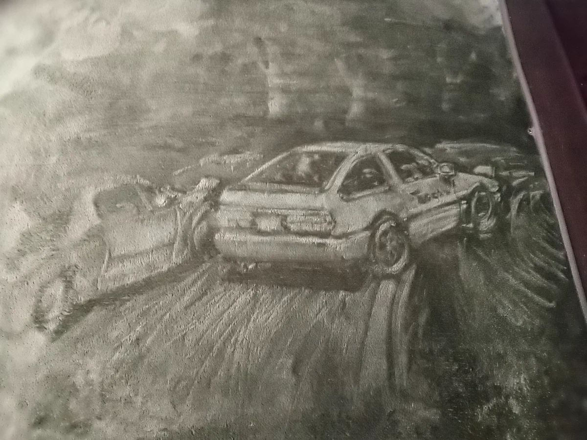 一瞬何なのかわからない？ｗ絨毯に描かれたあの走り屋のイラストがすごすぎるｗ