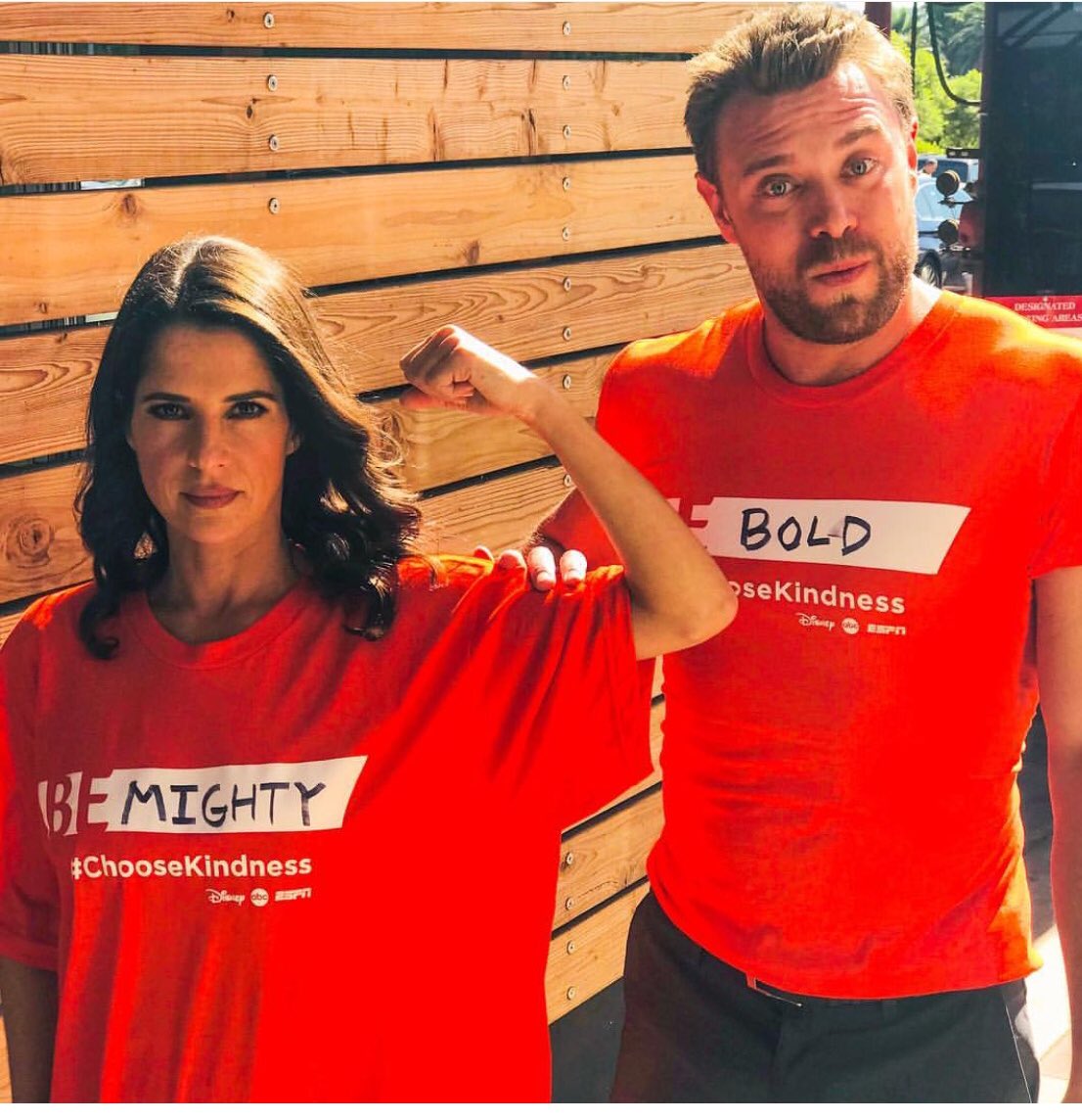 SPNWalkerFam's tweet image. Just love ❤️❤️💜💜 #Killy #KillyWithKindness #KillyLiveWeek