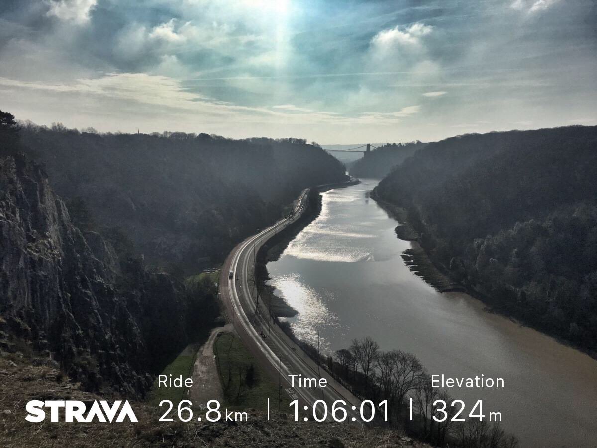 jbanningww1's tweet photo. Sunny morning here in Bristol so took an hour away from the desk for a spin out to the Portway. Beautiful Clifton Suspension Bridge @brunelsbridge over a very high River Avon
#cycling #bike #Bristol #weekdayride https://t.co/zAQv1roxqP