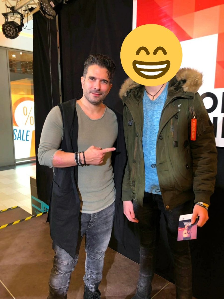 BugiYu's tweet photo. War mega geil @marcterenzi zu treffen. :) https://t.co/l7KklfG3w5