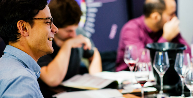 La reconversion professionnelle dans le vin a le vent en poupe ! avis-vin.lefigaro.fr/wine-box-par-m…