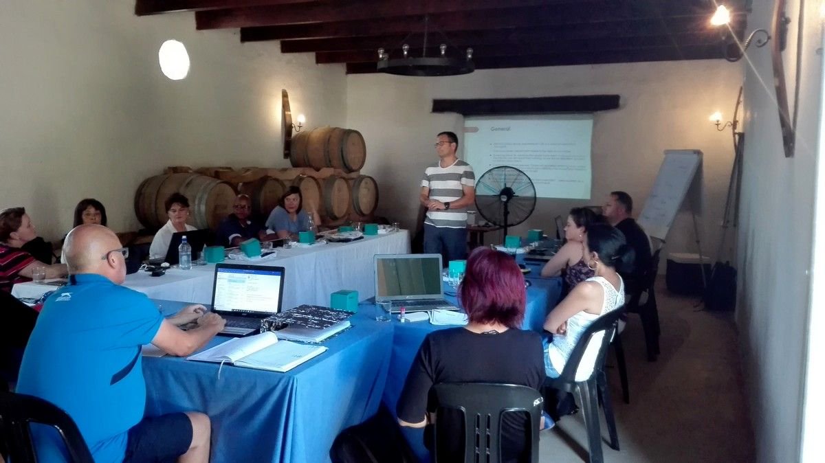 FynbosEstate's tweet photo. "The best venue we have been to” - This was Dave Boulle’s report from his team of 13 Mason https://t.co/o39iDUJZsQ employees here for their annual sales conference and strategy setting for the year. #fynbosesate #workshops #workshopvenue https://t.co/L7wGlvhA7K