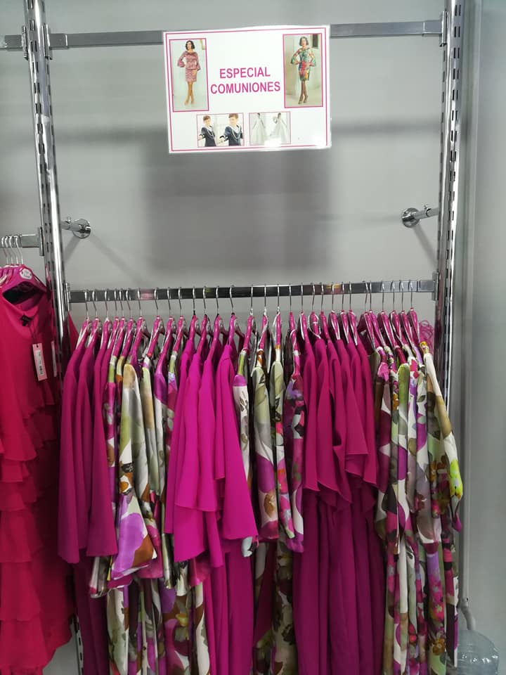 dakotadonbe's tweet photo. Mamás de Comunión !!!! YA SABÉIS QUE EN DAKOTA TENEMOS PROMOCIÓN EXCLUSIVA PARA VOSOTRAS.... 15% Dto. En conjuntos, vestidos, monos etc etc Y CON ROPA MARAVILLOSA QUE RECIBIMOS A DIARIO.
OS ESPERAMOS !!!👗👗👗💖💖

#comerciodonbenito #mujer #moda #comerciodb #extremadura #badajoz https://t.co/YURjOdFo2V