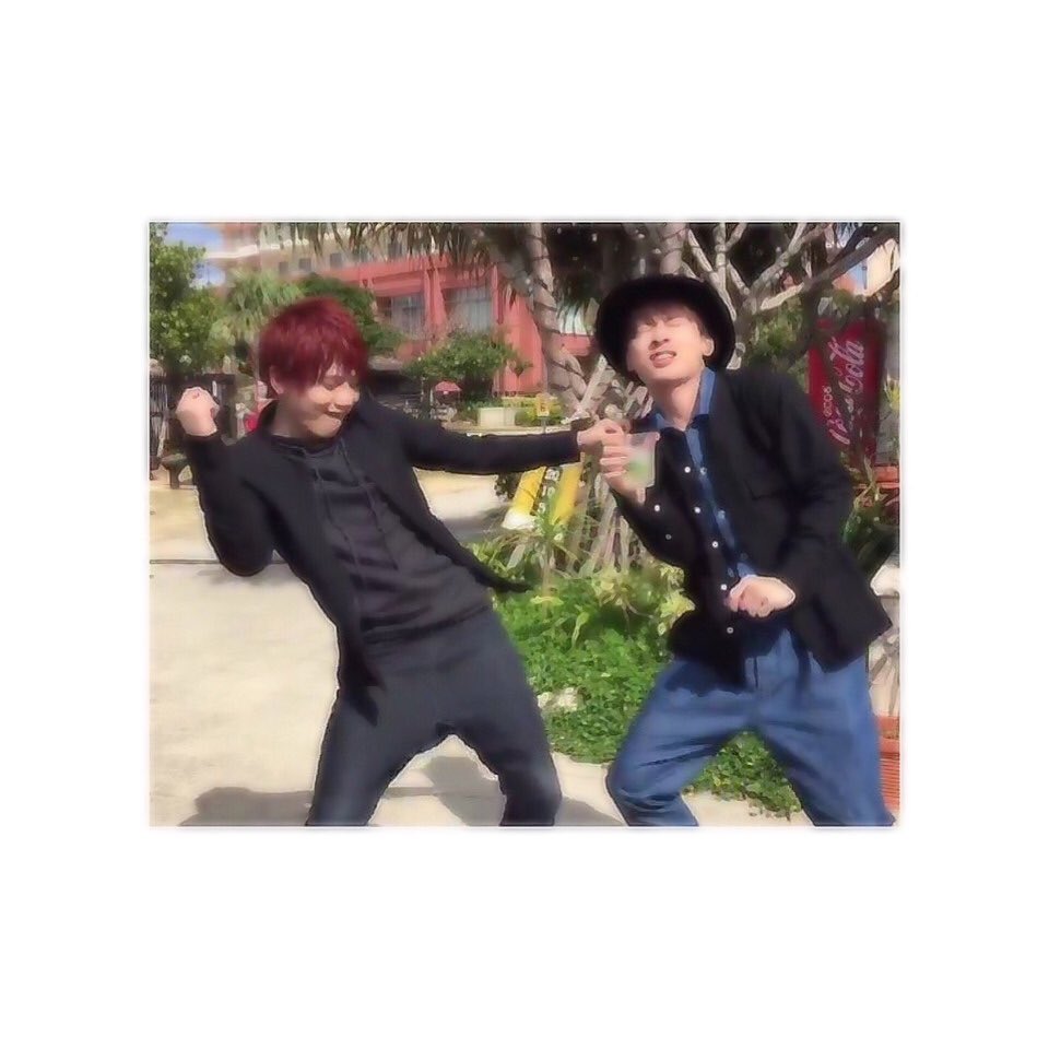 qISrFlwpVZ0ICSZ's tweet photo. ［🎲］Da-iCE

［❤️💙］そうたいき

［📍］1216 幕張メッセ 参戦済み

［🌎］Shizuoka

［👱🏻‍♀️］jc3 4月からJK

［6️⃣］a-i会員

［👭］一緒にLiveに行くa-i方募集中

#6面さんと繋がりたい 
#6面さんと仲良くなりたい 
#6面さんで気になった人お迎え 
#RTした人みんなフォローする 
#🙏🏻 https://t.co/wfc5LYvNEs