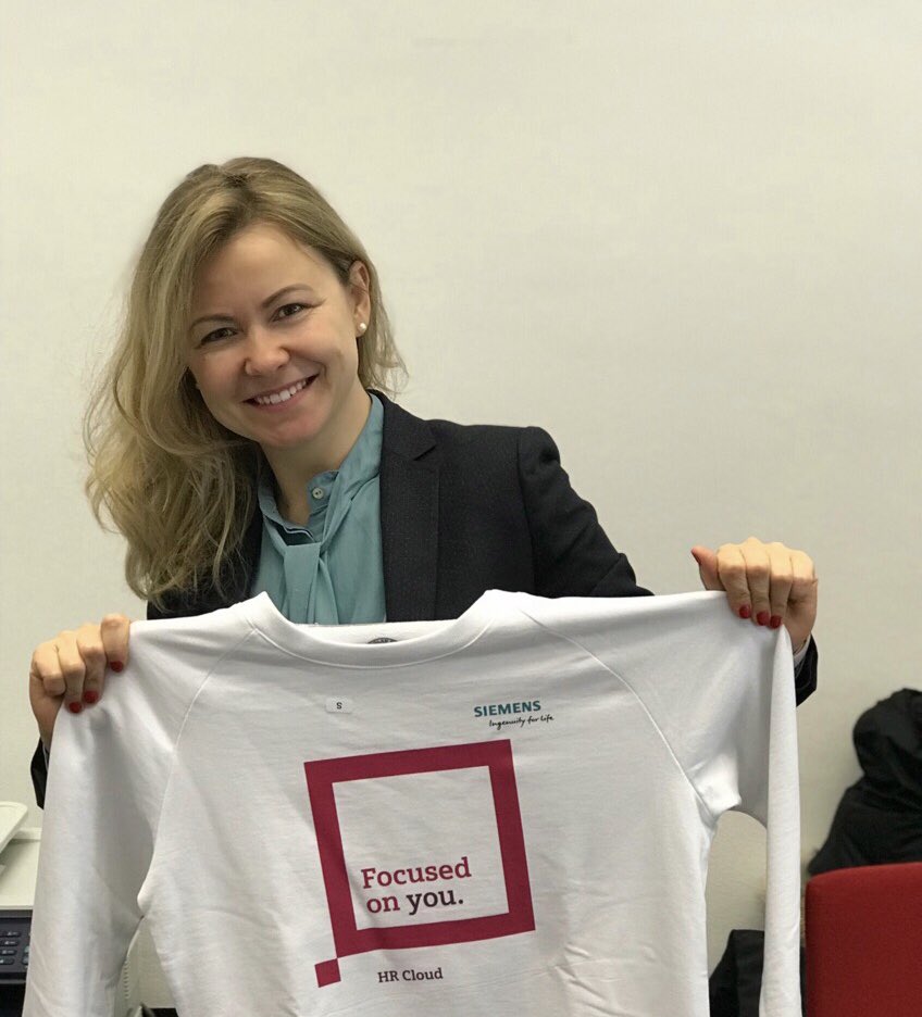 “Focused on you” is z #motto of #change we as #HR drive <a href="/Siemens/">Siemens</a> This means we make technology work for us &amp; create amazing #EmployeeExperience. Tomorrow follow us during “Let’s talk about cloud” under #HRCon18 @NeuhauserRob <a href="/GRuizCalavera/">Gonzalo Ruiz Calavera</a> @janinakugel #AI #Cloud #futureofwork