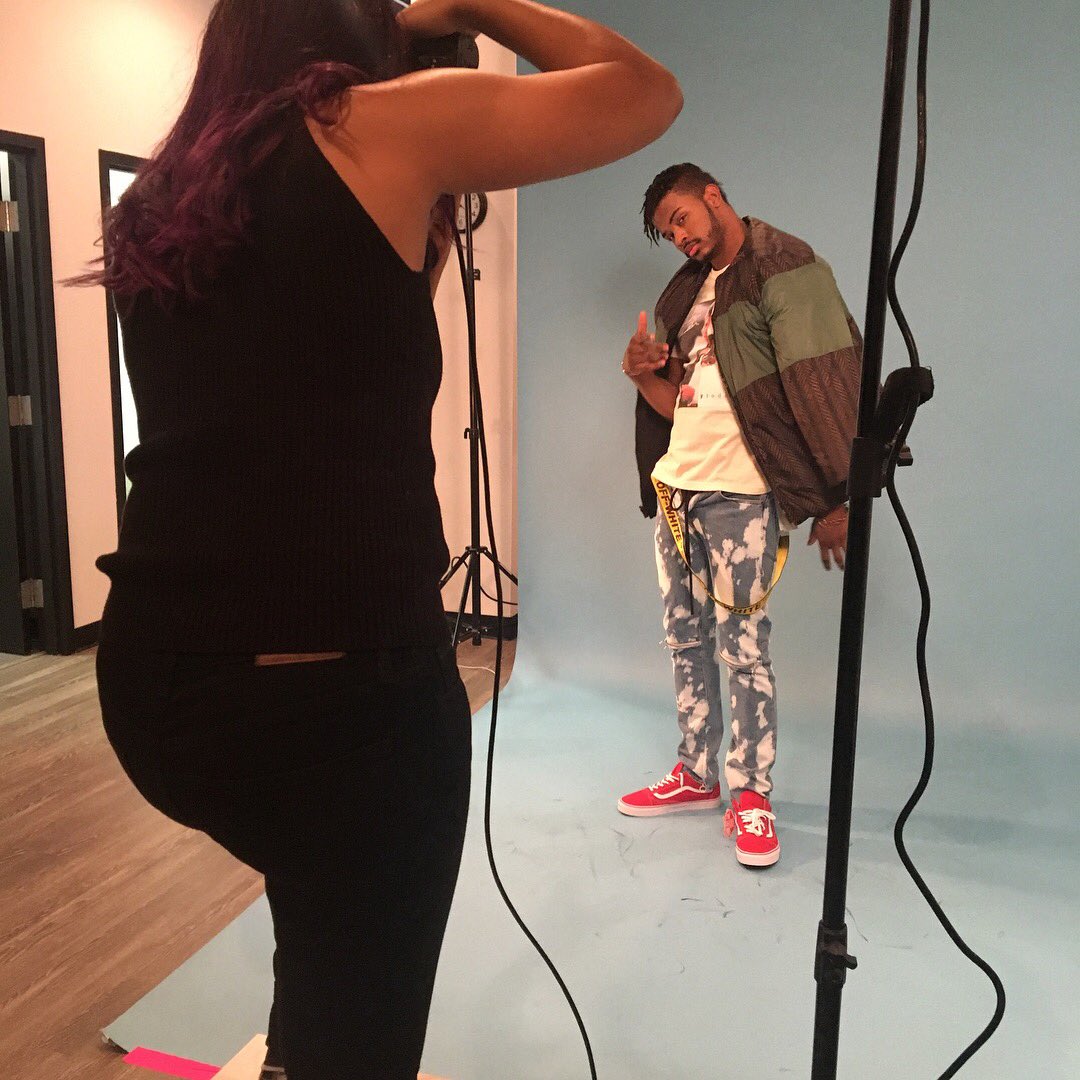 TrevorJUpdates's tweet photo. Instagram📸 (rebellifestylestudios): “Last night session with @aspencierraphoto shoot with @trevorjackson5 for @sesimag cover #aspencierraphotography #trevorjackson #sesimag #rebellifestylestudiosatl” https://t.co/loUiHT3wfh