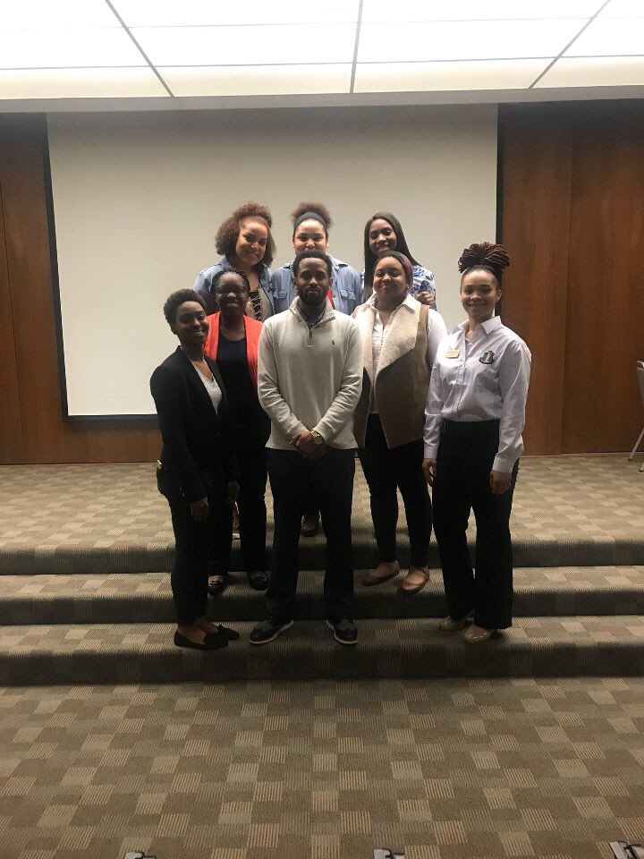 FBUBSU's tweet photo. Huge shoutout to the people who came and listened to what Derek had to say last night! https://t.co/SeApBcDEJj