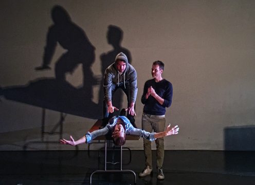 Final TWO shows at <a href="/HighwaysPS/">Highways</a> of #MichaelKearns' provocative new drama #Bloodbound! "It takes two men to make one brother..." Sunday, February 25, 3:30 PM.

TICKETS: highwaysperformance.org/event/michael-…

#LAThtr #performanceart