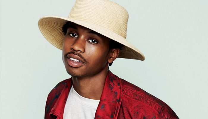 raygreenonx's tweet photo. #Raury charges into independence with “Odyssey” https://t.co/SFlgusPkoh https://t.co/2sel0w6EI1