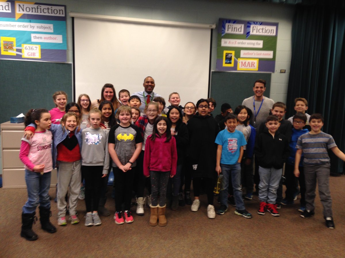 Hoffman School (@hoffmanhornet) on Twitter photo Awesome expert visit with Demetrius Ivory, <a href="/DIvory_WGN/">Demetrius Ivory</a>, <a href="/WGNNews/">WGN TV News</a> meteorologist. We learned a lot and loved the stories! So fun!! <a href="/mattvitacco/">Matt Vitacco</a>#WeAreD34 #localexpert #makingconnections #makinglearningcomealive Awesome expert visit with Demetrius Ivory, <a href="/DIvory_WGN/">Demetrius Ivory</a>, <a href="/WGNNews/">WGN TV News</a> meteorologist. We learned a lot and loved the stories! So fun!! <a href="/mattvitacco/">Matt Vitacco</a>#WeAreD34 #localexpert #makingconnections #makinglearningcomealive