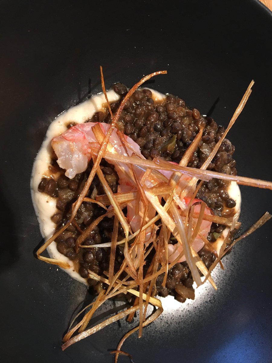 peppalau's tweet photo. A Smoix (Ciutadella), menú de diari (20€), tres plats i postres, nova cuina menorquina, picades d’ullet mexicanes, de Miquel Sànchez @palauvonarend @firaarrels https://t.co/EuWFiUSrI2