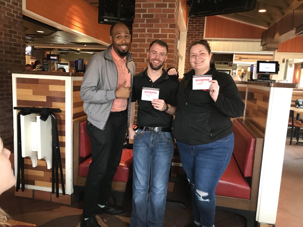 swelder74's tweet photo. Thank you Shane and Shelby for hosting team #JCChilis for Training the Trainers @TbernickeTricia #chilislove #bestjob #learningbetter https://t.co/eL5xCi26UH