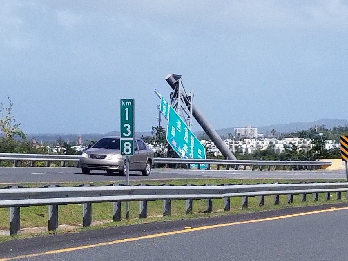 StaceyIB_enviro's tweet photo. Difficult to navigate #PuertoRico with so many signs still down and traffic lights not working. But successfully made it to the workshop on #waterfinance for #smallwatersystems #NonPRASA yesterday in Mayaguez. #puertoricoselevanta https://t.co/8OmwnCi8Y0