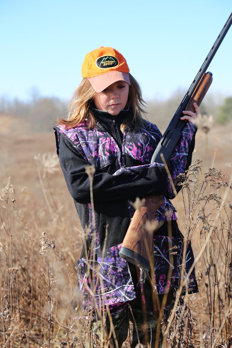 CoreyBrossman's tweet photo. Take a kid hunting and you will never have to hunt for your kid -@TedNugent https://t.co/azEEOTAlrW