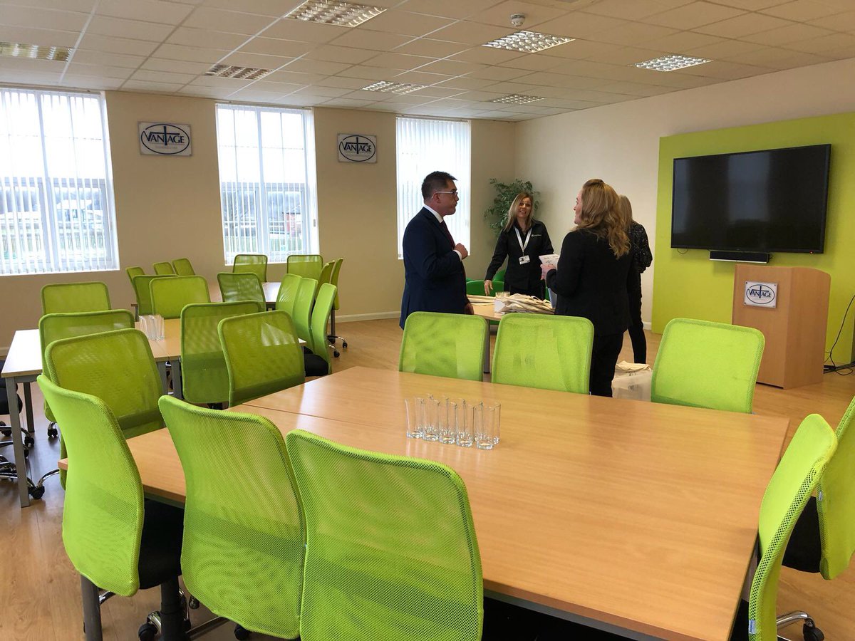 computeam's tweet photo. We're having a fantastic time at our first "Helping hand with GDPR" event! Here's @OwenENapier in action in the perfectly on-brand venue! π https://t.co/SA9G24sqQP #NorthWest #TheGDPR #SouthWest https://t.co/lHczwitwvf