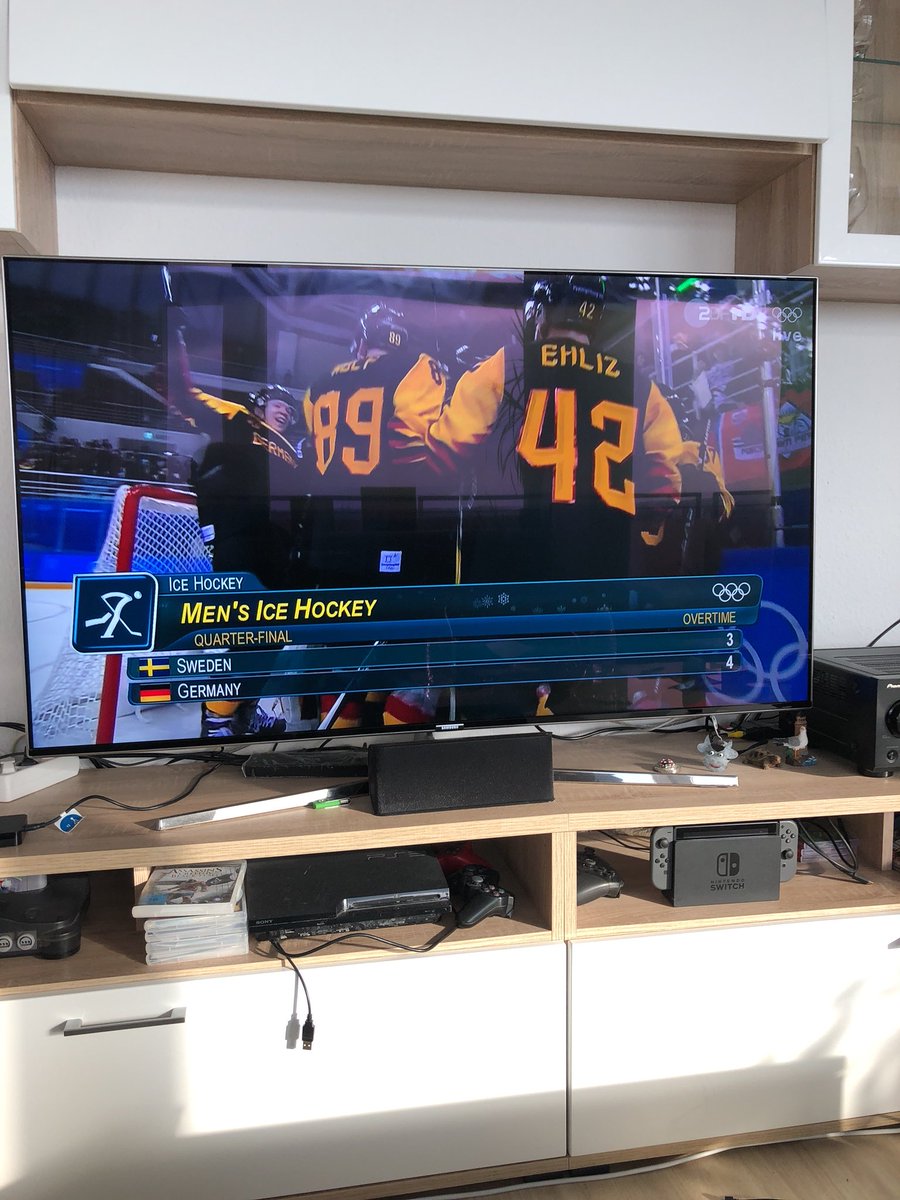 Wow Good job boys!!!!!

<a href="/TeamD/">Team Deutschland</a> @DEB_eV <a href="/DELoffice/">DEL</a> #halbfinale #olympia2018