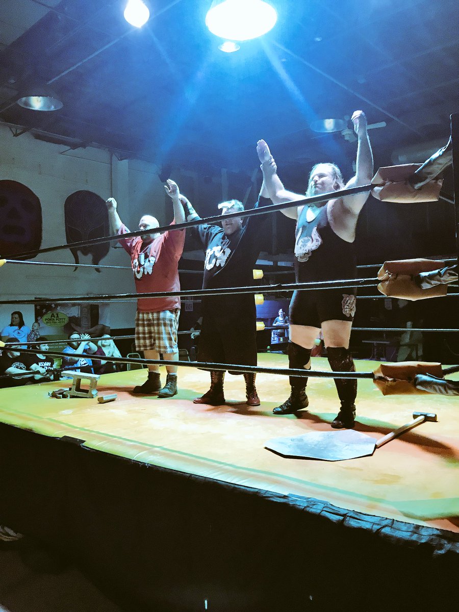 WampusCatJoe's tweet photo. Pro Wrestling Freedom was fucking sick last night!
#2TuffTony #MadManPondo and #CashFlo https://t.co/SvrnclELaB
