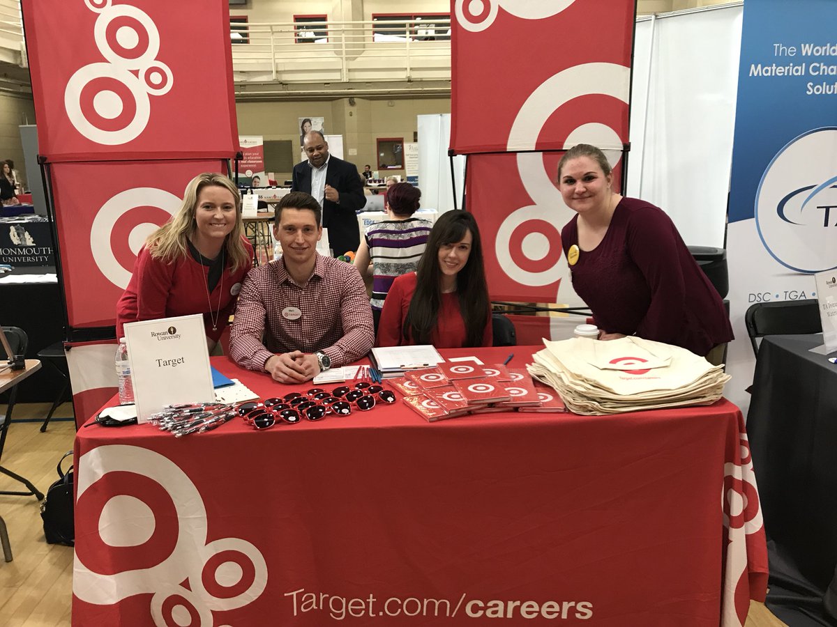 Target recruiting new leaders at the Rowan Career Fair!
#worksomewhereyoulove#targetcareers <a href="/JusMaur13/">Jermaine Martin</a> @TGTBarrow <a href="/hspingler/">Holly Spingler</a> <a href="/kmaryodonnell/">Kaitlin</a> <a href="/AGwayfay/">Simple Bar and Grill</a> <a href="/rycmiltsch/">Ryan</a> <a href="/RowanUniversity/">Rowan University</a>