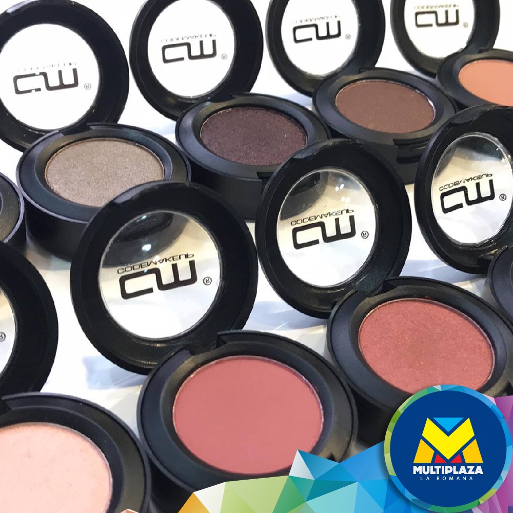 Esta hermosa variedad de sombras se encuentra en @codemakeup_lr. #MultiplazaLaRomana #CentroComercial #Compras