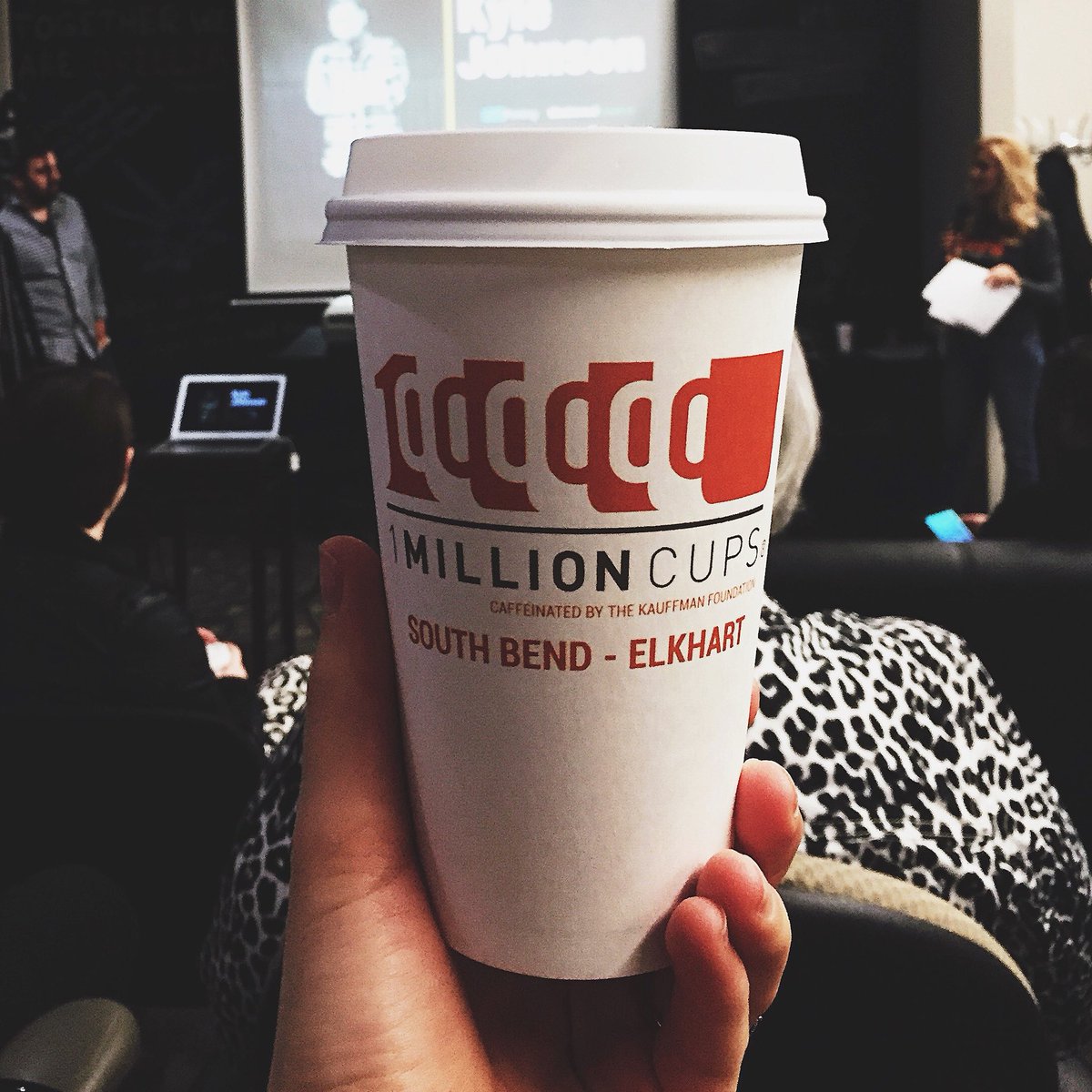 CressyCRE's tweet photo. Good morning, Michiana! Coffee + connecting with our entrepreneurial community @1MillionCupsSBE ☕️ #UXDesigns #ZippPrinting @janelockhart80 @IamKyleJohnson https://t.co/gH3eRB9AzN