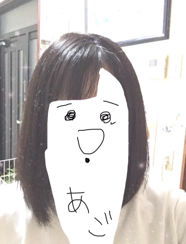 頑固な癖っ毛もコレで解決！？　108円でストレートヘアーが手に入るかも！！