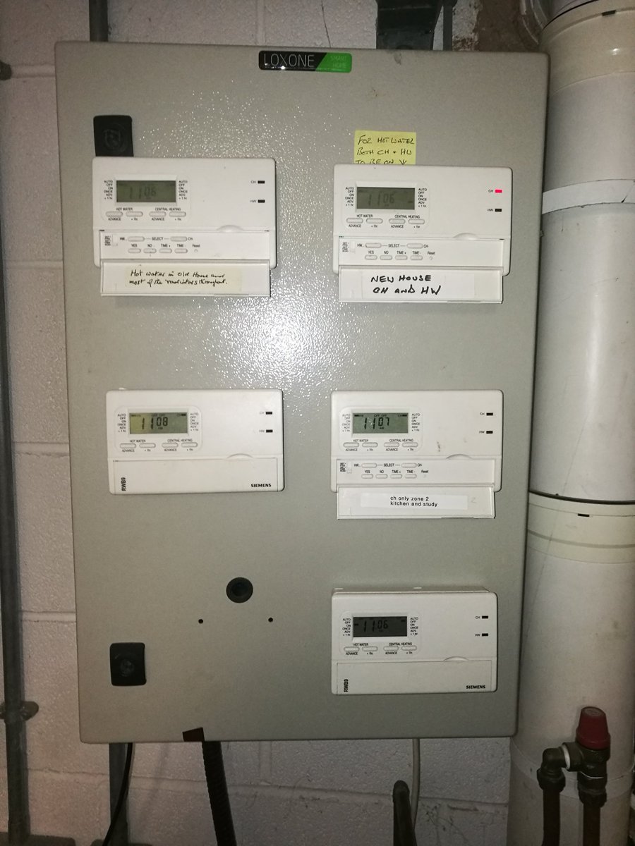 3eelec's tweet image. Done... 5 individual timers out, replaced with @LoxoneUK #AirExtension with #Miniserver control. Only the antennae showing.
@nwalestweetsuk #NWales #SmartSpark #SimpleControl