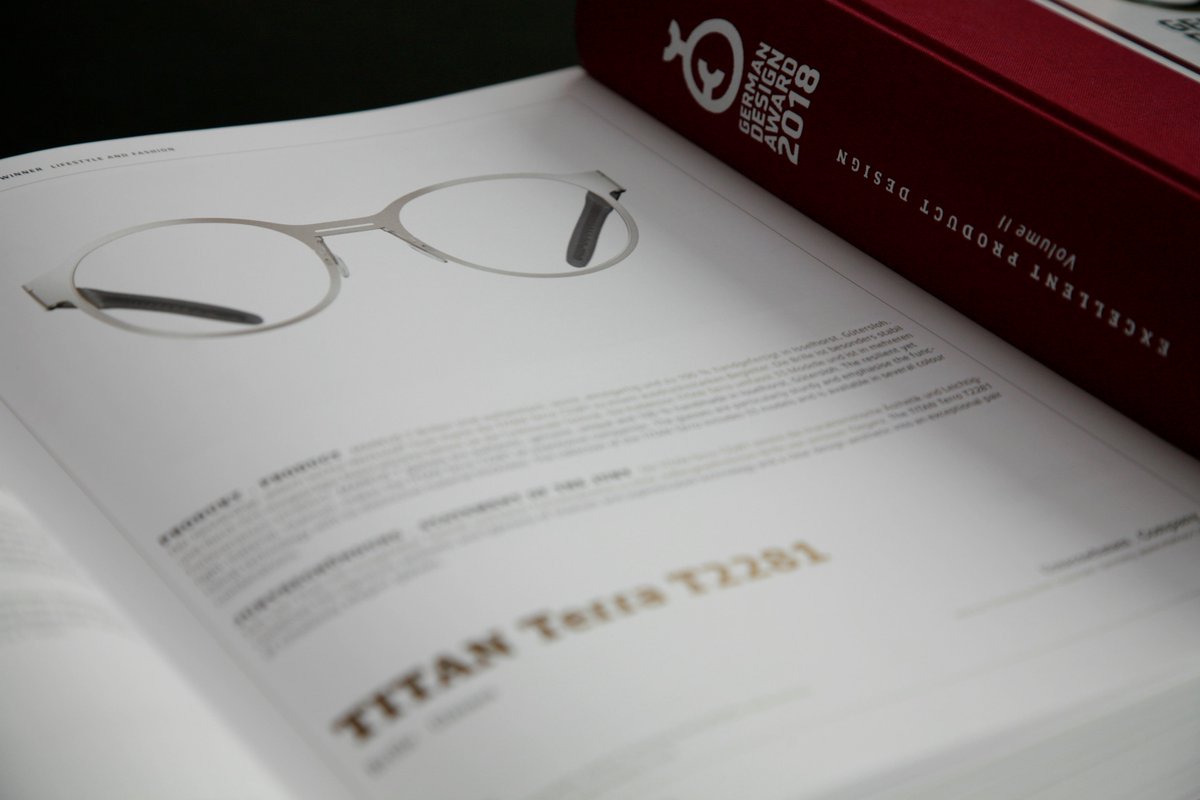 markustdesign's tweet image. The MARKUS T TITAN Terra T2281 won the German Design Award 2018! #gda #GDA2018 More information on this frame on our website: markus-t.com/de/brillen/det…