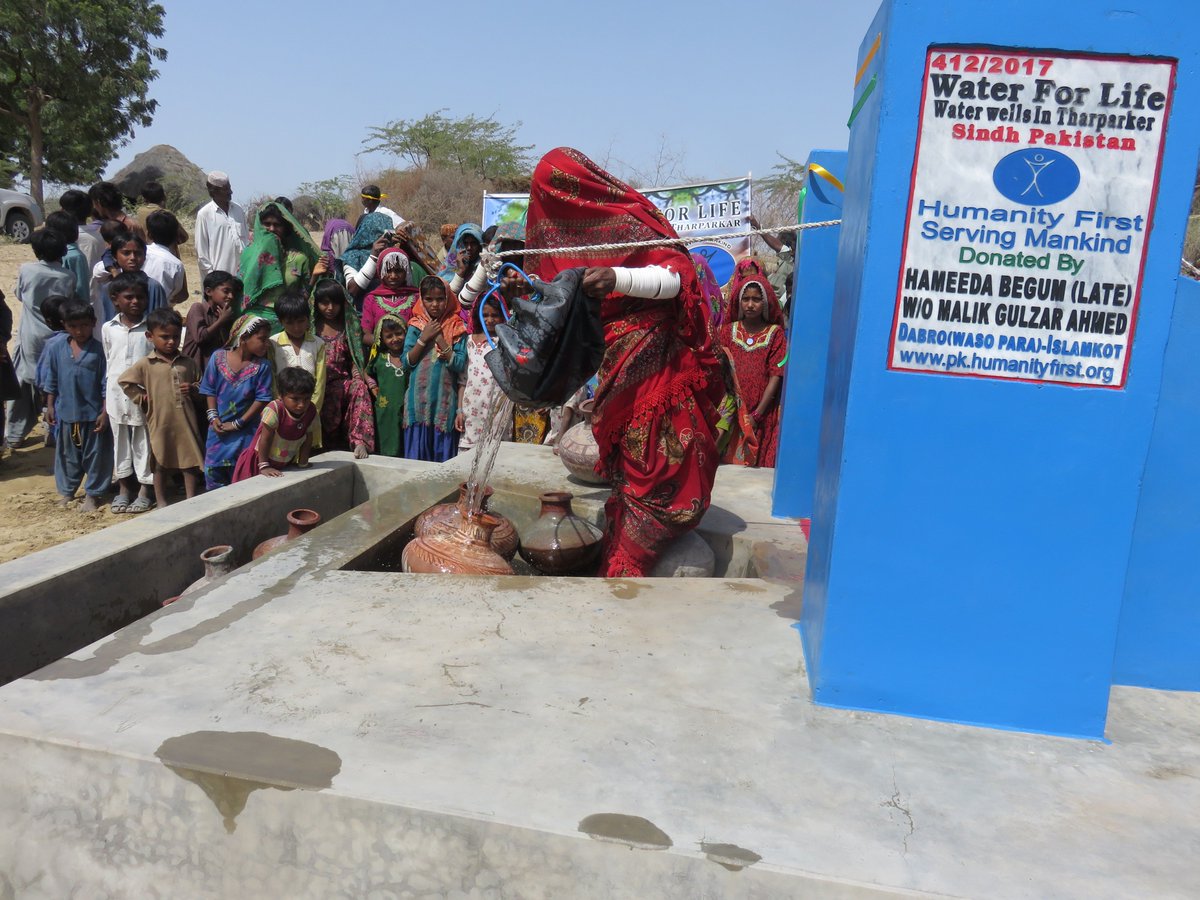 PKHumanityFirst's tweet photo. Here are a few photos of wells number 377 and 378 being inaugurated! Congratulations to the Operations Team! https://t.co/gtozs95MqH