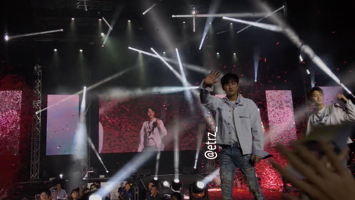 etrz_'s tweet photo. OMG HI JINYOUNG 💗 #StargramGlobal #StargraminSG #B1A4 https://t.co/vUkleL447R