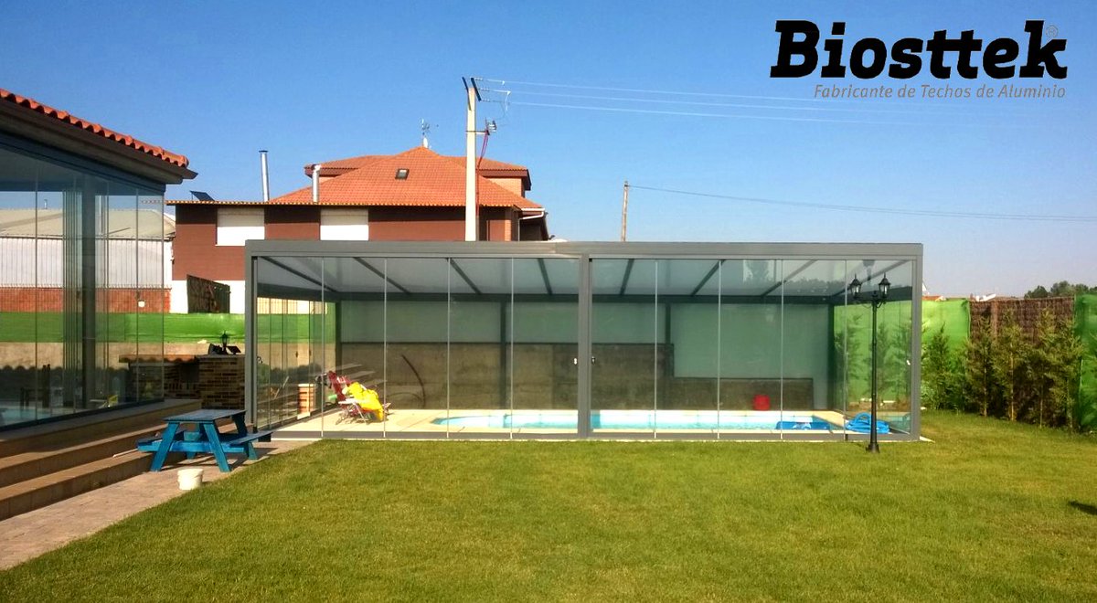 ¿Preparamos ya el jardín para el verano?
¡No olvides que podemos cubrir cualquier espacio que se nos proponga!
¿Te lanzas a la piscina con nosotros?