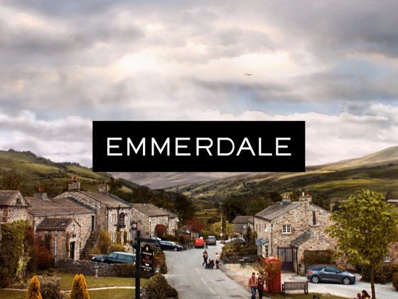 RandomQuiz21's tweet image. Can you identify the classic Emmerdale character? randompersonalityquizzes.com/can-identify-c…