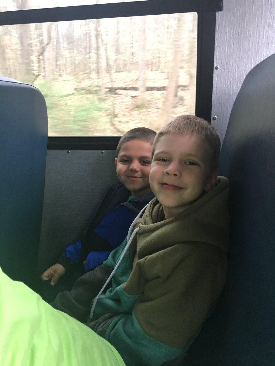 favalea10's tweet photo. On our way to see the #Carolinahurricanes #LincolnHeights #firstgrade #readvolution @LHESPrincipal @LHECMES https://t.co/4Ll0X4xTFK