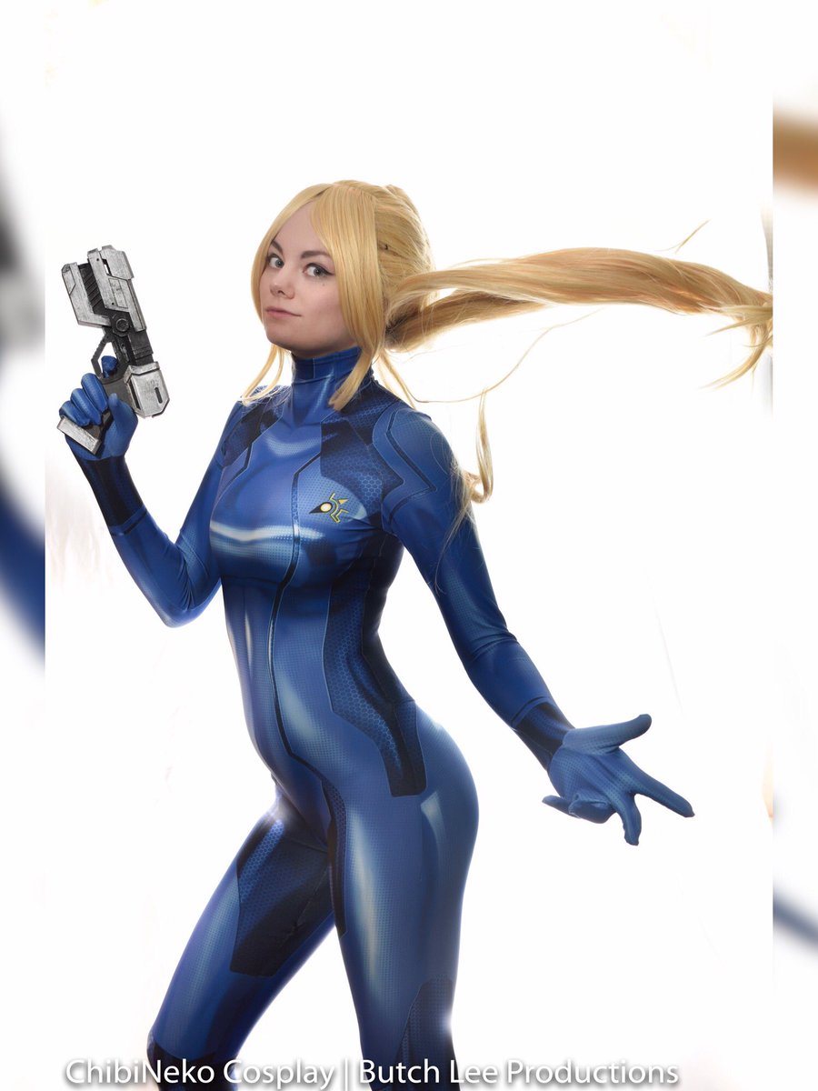 SkylaRaynesGray's tweet photo. Samus!
π· @butchleeproductions π« @ognostalgia π @brandonogilberto / @therpcstudio π @ardawigs βοΈ @chibinekophotography
#zerosuitsamus #samuscosplay #metroid #catsuit #catsuitfetish #altmodel #paralyzer #videogamecosplay #gamer #nintendo #animenext #animenext2017 https://t.co/y9bDobZ6YK
