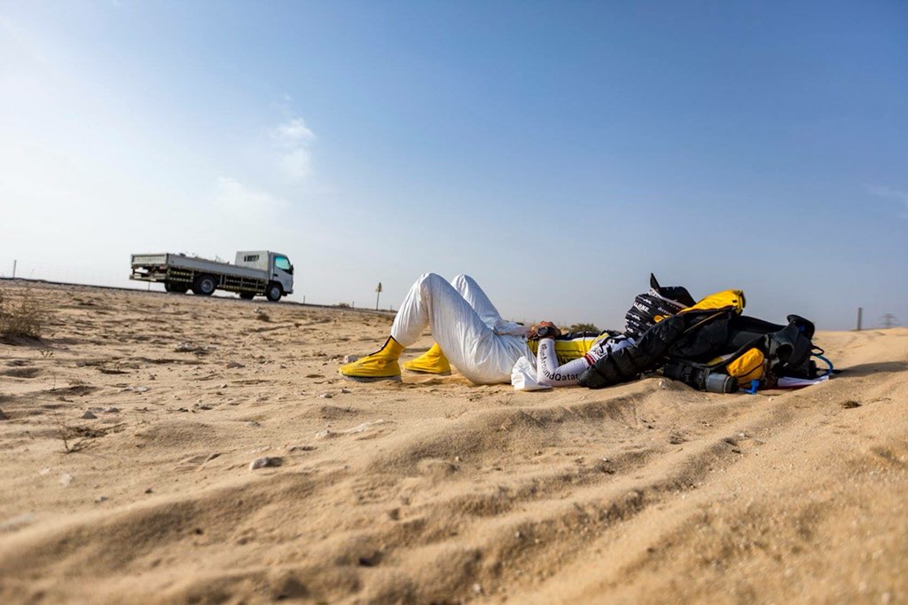 runaroundqatar's tweet photo. Every few kilometers, Pierre takes a rest, in order to maintain his stamina. After a bout of hypothermia last evening, he is recovering from the after effects.
#running #ultrarunner #ultrarunning #inthenameofsheikhtamim #doha #qatar #fitnessmotivation #healthylife #activelife https://t.co/22G14Jr3fm
