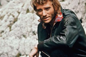 ANTO2409's tweet photo. @Ladyaudrey2 @JohnnySjh Tout à fait c'est exactement ça et je suis entièrement d'accord avec toi. C'est fou l'empleur que cela prend. Bonne fin d'après midi. 😘 https://t.co/1kHEUMXRwJ
