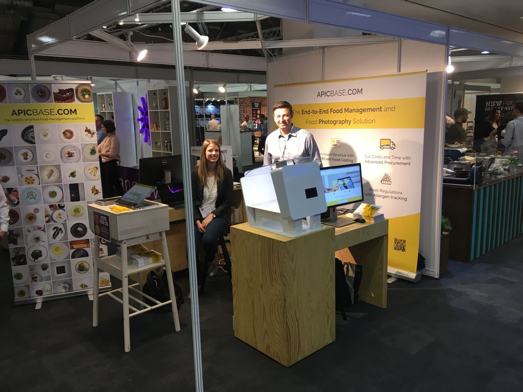 apicbase's tweet photo. Day 1 of the @CasDiningShow is almost over! In case you missed us, we'll be here tomorrow again at the BDC and we would love to meet you! Visit us at stand A208! #foodmanagement #innovationinfood #CasDining18 https://t.co/9TldsPQeOo
