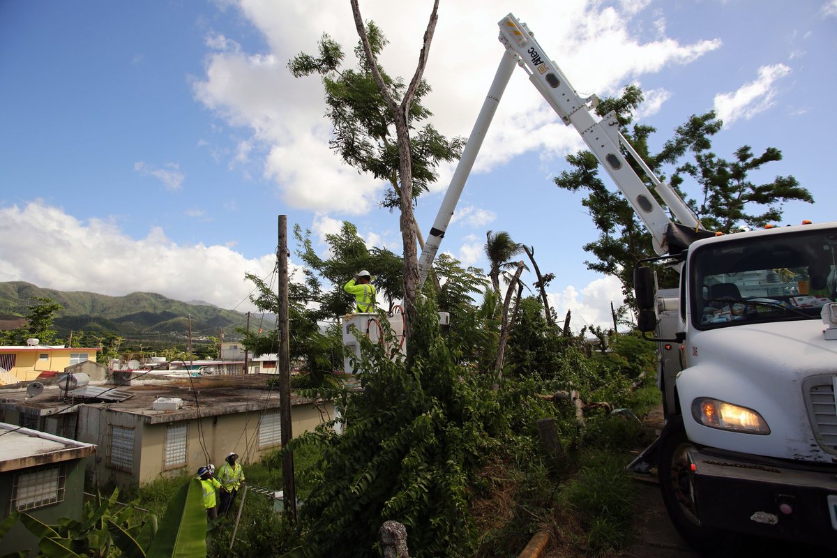SullivanEnergy's tweet photo. A Possible Formula for #PuertoRicos Hurricane Recovery: Distributed #RenewableEnergy https://t.co/ZnPBeqmo0H #HurricaneMaria https://t.co/XOtic9bPSE